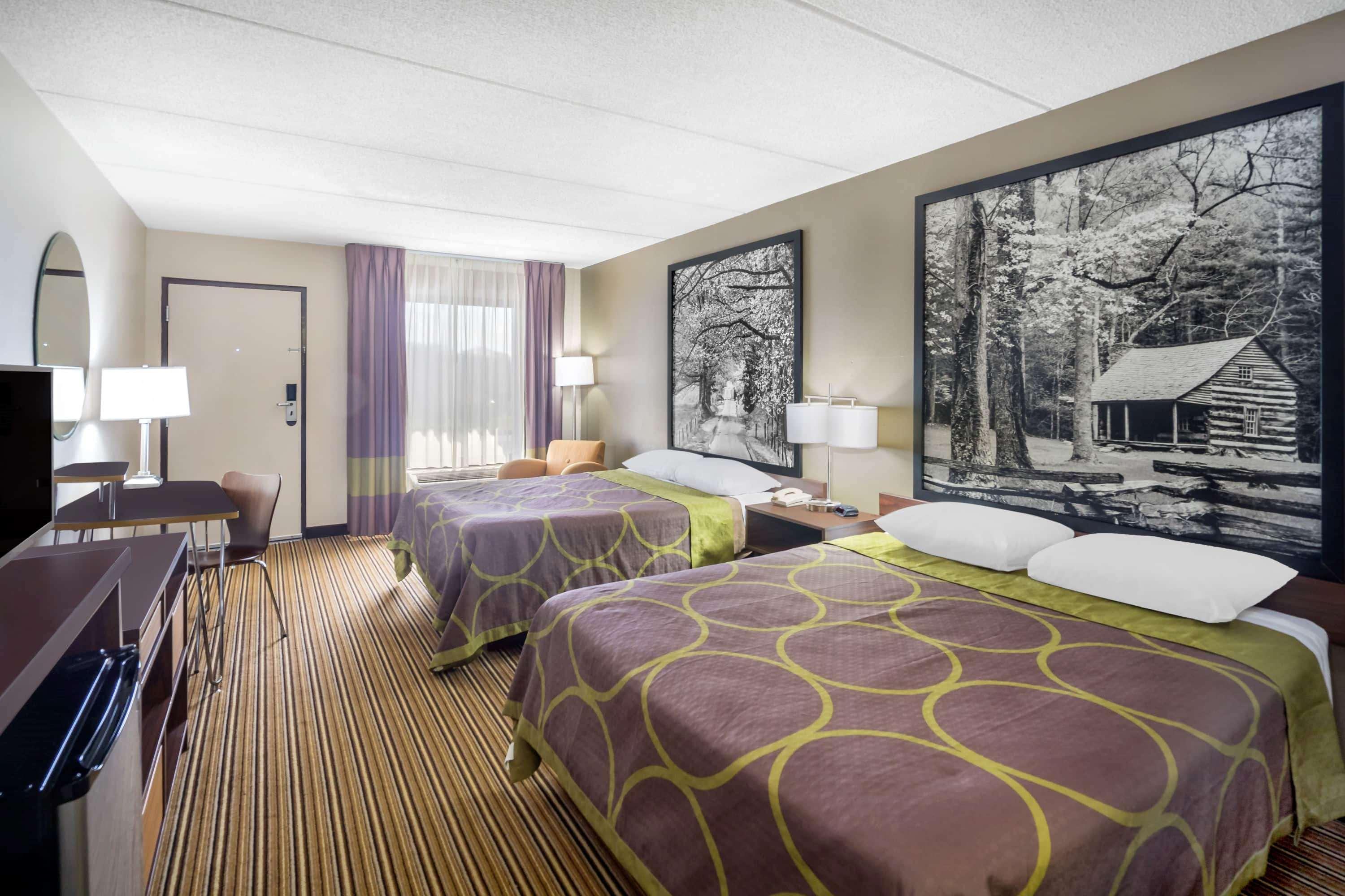 Super 8 By Wyndham North/powell Motel