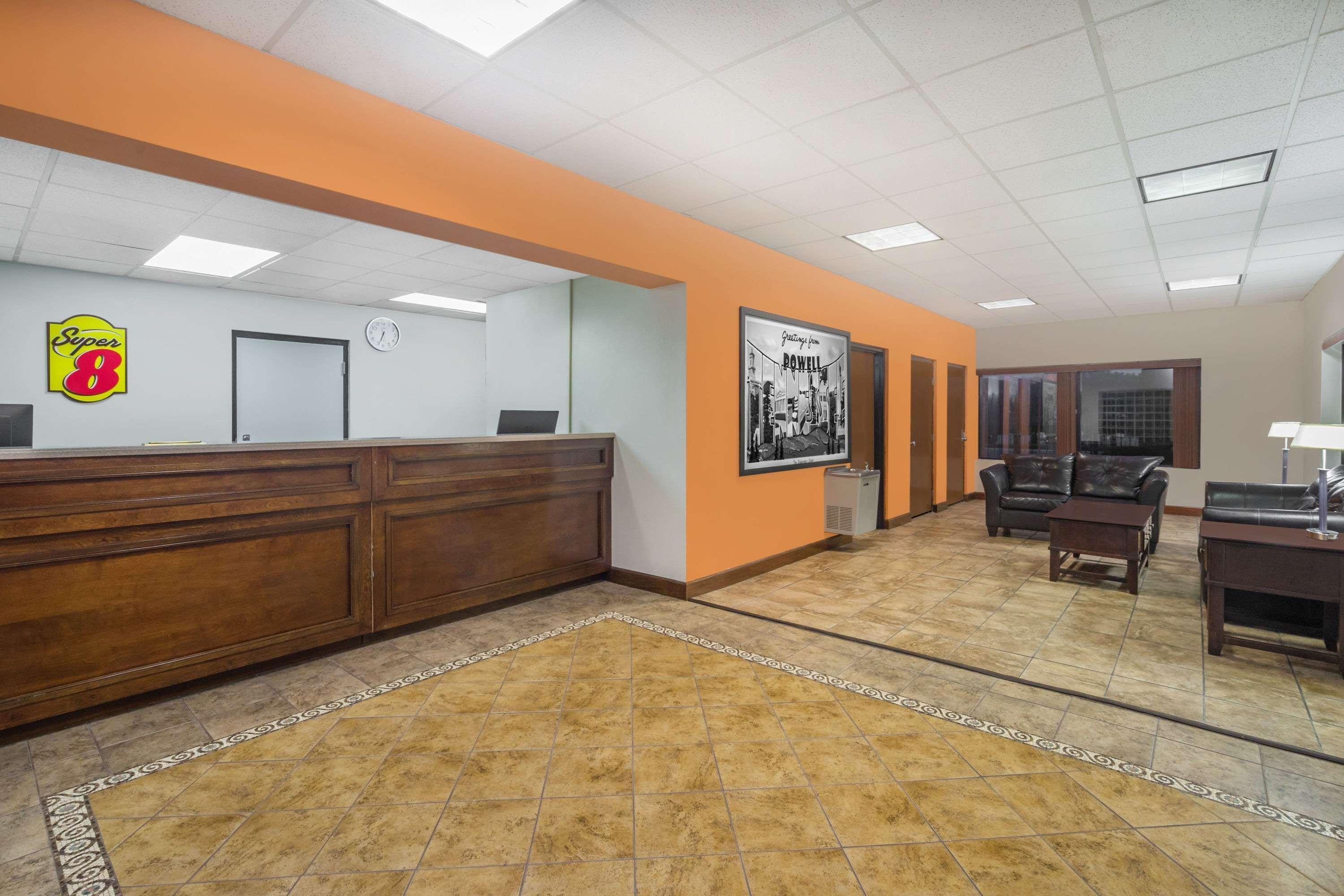 Super 8 By Wyndham North/powell Motel 2*
