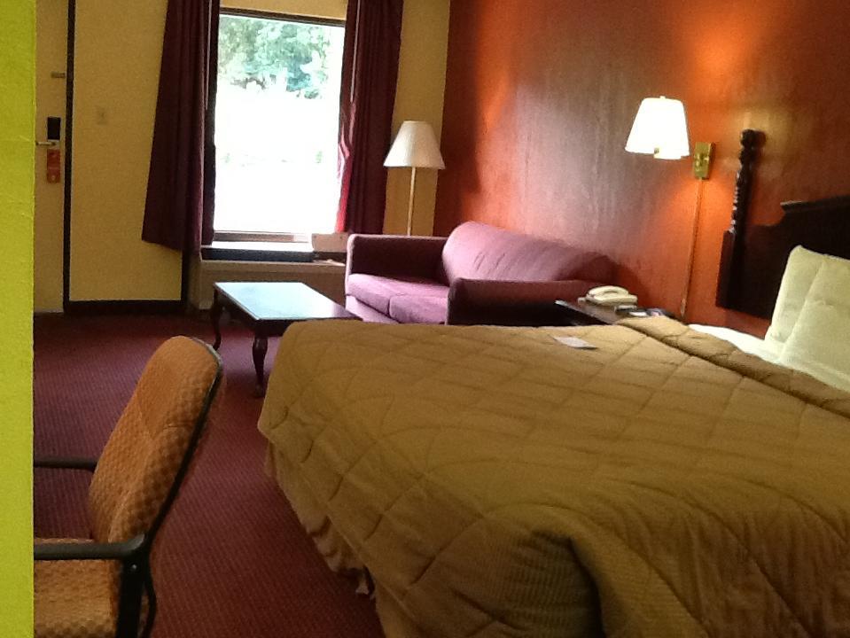 Super 8 By Wyndham North/powell