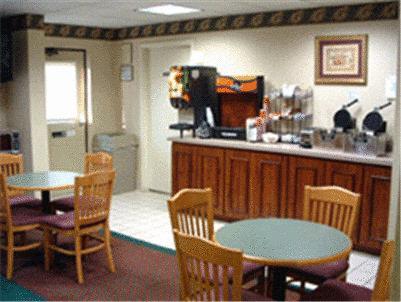 Super 8 By Wyndham North/powell 2*